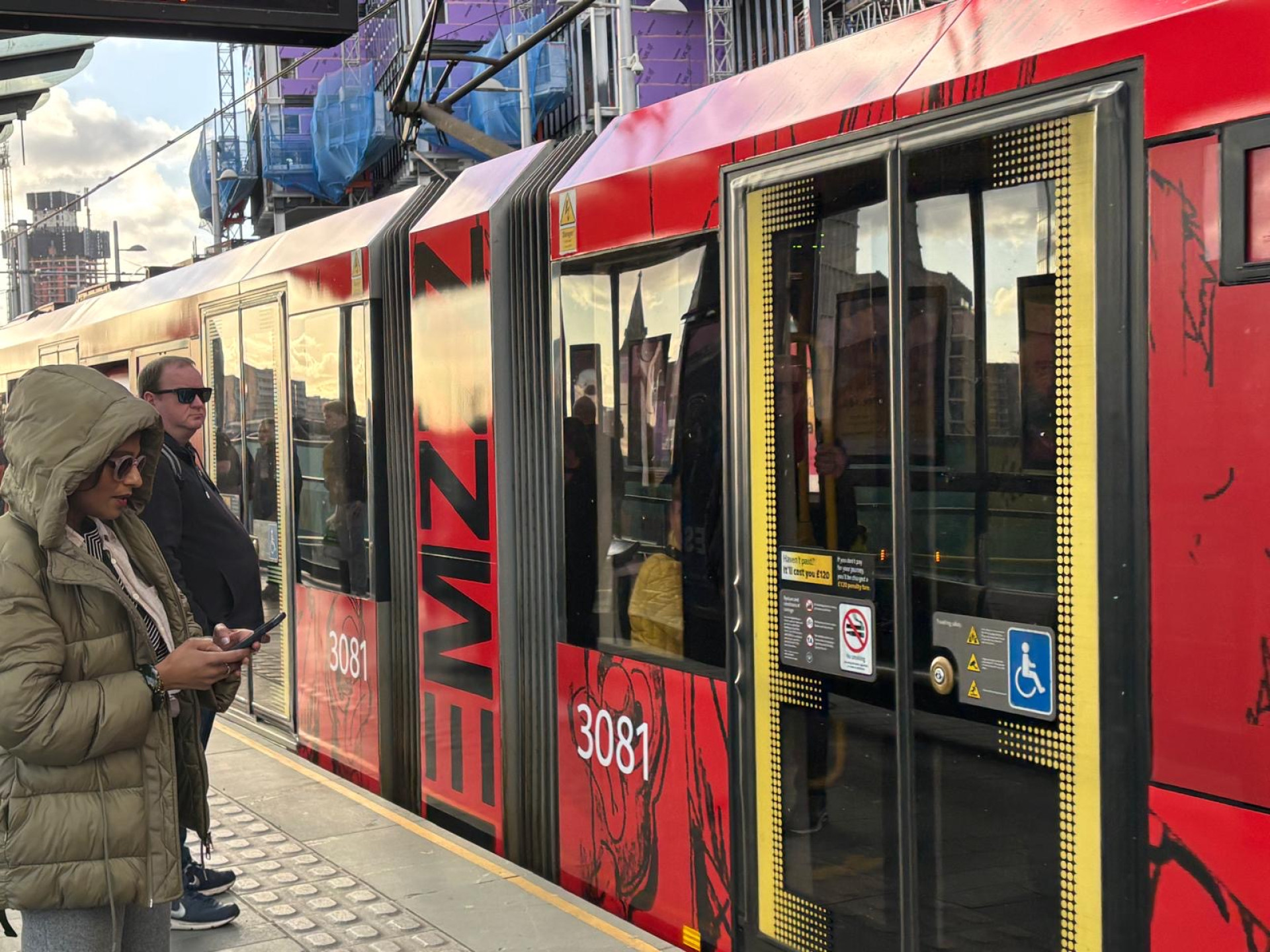 Image of 3c02a288 3172 43e9 ae2b 039b0181f721