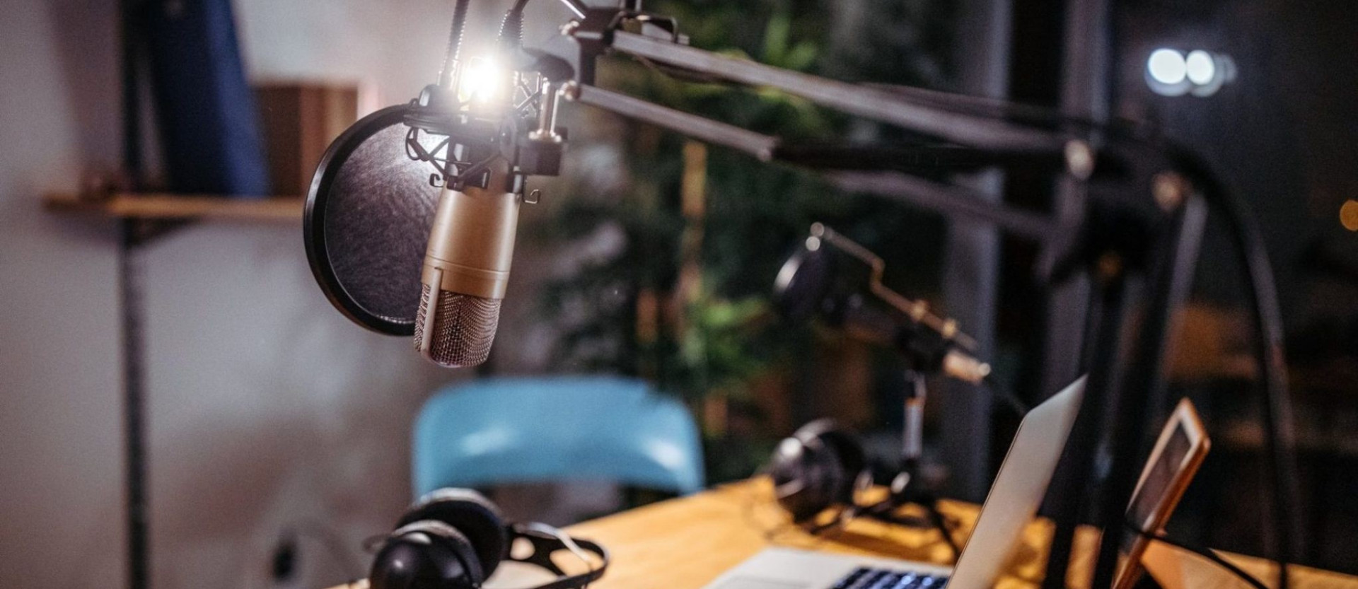 Image of podcasts as a marketing tool1